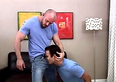 Men Over 30: Stud Cameron Can't Resist Matt's Feet