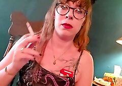 Girl with glasses, smoking fetish, smoking milf