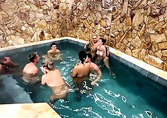 PAIR EXCHANGE AND FUCKFEST IN THE MOTEL POOL