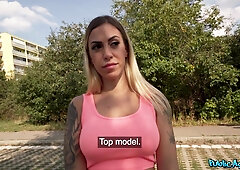 Charming Italian cougar seductress memorable adult scene