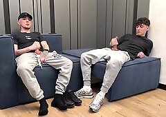 Guys Jerking Off Together