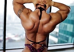 Korableva is a fitness model who loves to show her muscles in front of the camera