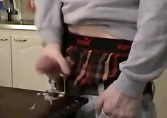 sagger fellow spunking in the table