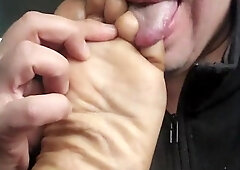 BIGGBUTT2XL IS NOW DOING SOLES 215 303 9905 PHILLY FRESH JERSEY DELAWARE ...........