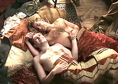 Locker room full, story movie, cop