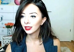 Big Tits Webcam Girl Shows Off Her Wonderful Boobs
