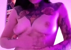 Love Chat Big Boobs Brunette Masturbating For Cam