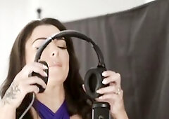 Ripped Danny Steele Dominates Breasty Elizabeth Skylar Whilst Banging Her Unfathomable