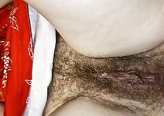 I see porn whilst smokin' a cigarette and this chab records my increasingly juicy pussy