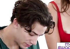 Justine Jakobs Tells Jessica Ryan "Suck My Stepson's Dong" During Goo Games