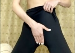 Pussy in leggings, black leggings, girl in leggings