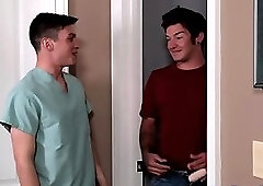 Handsome hunk assfucking his ripped dentist