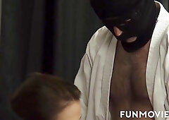 Video game turns into a threesome - FunMovies