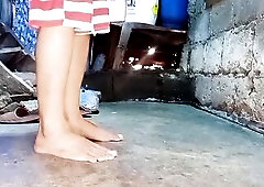 Gorgeously Peeing Throughout The Floor In The Morning