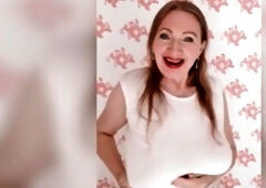 Hottest Giant Bazookas Bouncing by Maria Old mother I'd like to fuck