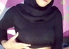 Hijab Girl Goes Home From Work
