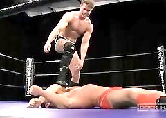 Alex Waters vs. Dash Decker