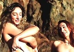 Excited Exhibitionist Allies Oil Every Other Nude at the Beach - Steph in Space x Zoebytheriver