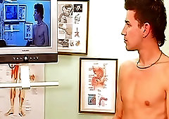 Horny stud masturbates in the doctor's office and cums hard