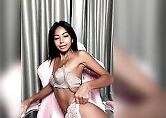 Do you like my Oriental body? ????????