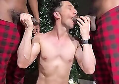 Felipinho Souza get fucked by 2 BBC Andre Pijote and Luccas Toblerone