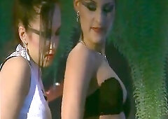 2 wicked lesbo whores share a common giant sex tool to masturbate