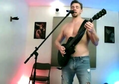 Camgirl performs naked on camera