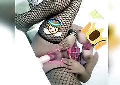 Quien me presta la verga para mamar y deslechar??