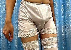 Sisk Release Her Clit From Chastity Cage