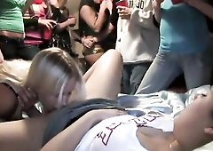 Dorm Girls Eating Pussy & Masturbating with Dildo Sex toy