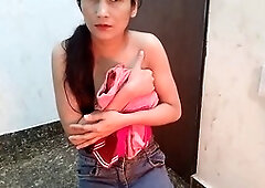 Indian Muslim girl Babykajoldesi joins friends for an intense hardcore session