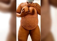 Feeling super slutty Striptease rubbing my cunt shaking my butt