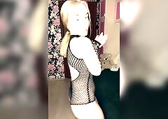 Hawt blond sweetheart