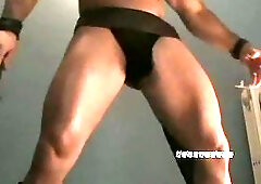 Hot Beefy Guy Teasing On Cam