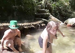 Little elf bangs a lost Latin chick with a large butt in swap for helping her get without her magic forest