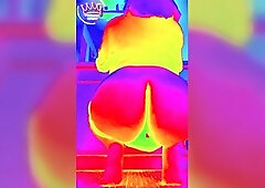 THICK HOTTY TEASING YOU AT RAVE BOOTY SHAKING ON TIPPY TOES OF/ Fansify @Princessikigaii