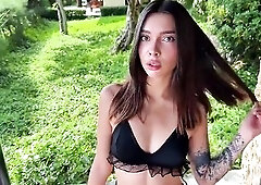 I Came on Vacation and on the 1st Day I Screwed with a Banging Neighbour