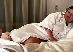 Casting Curvy: Happy Ending Massage For Thick Step-Sis