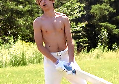 Men: Batsman's Big Dick Stuns Wicket Keeper