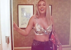 Pervmom - hot blond cougar sucks on stepson's big tasty meat while she chats to her client on smartphone