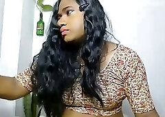 Karala Trans women Naughty hard sucking Her Fingers