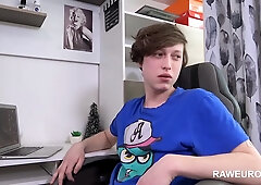 Ramming Hard And Shy Gay - Luke Geer