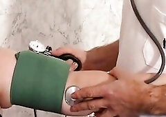 Older Blond mother I'd like to fuck Widen Wide for Doctor's Toy