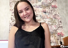 Gamer nerdy dude gets blowjob