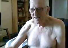Naked old men 9