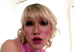 TS Lena Kelly gets butthole toyed