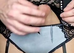 Cum in mom pantyhose