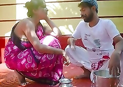 Doodhwala Bhabhi Uncut