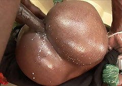 Oiled black butt Nyomi Banxxx loves having anal sex with her BF