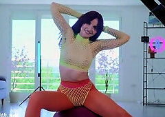 Aerobics in style of 80s part three